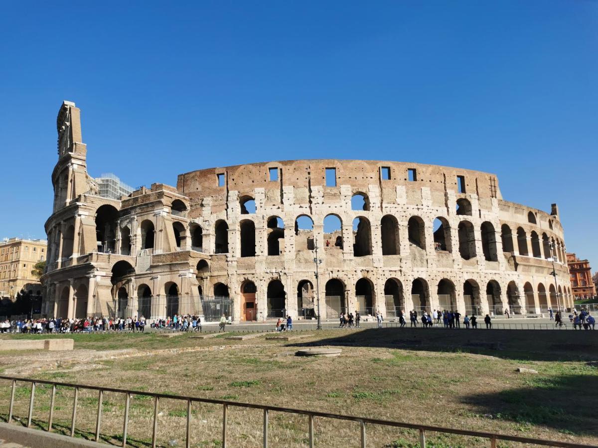 روما 50 Passi Colosseo Apartment المظهر الخارجي الصورة