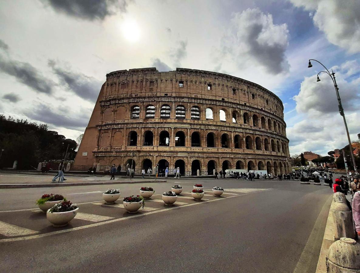 روما 50 Passi Colosseo Apartment المظهر الخارجي الصورة